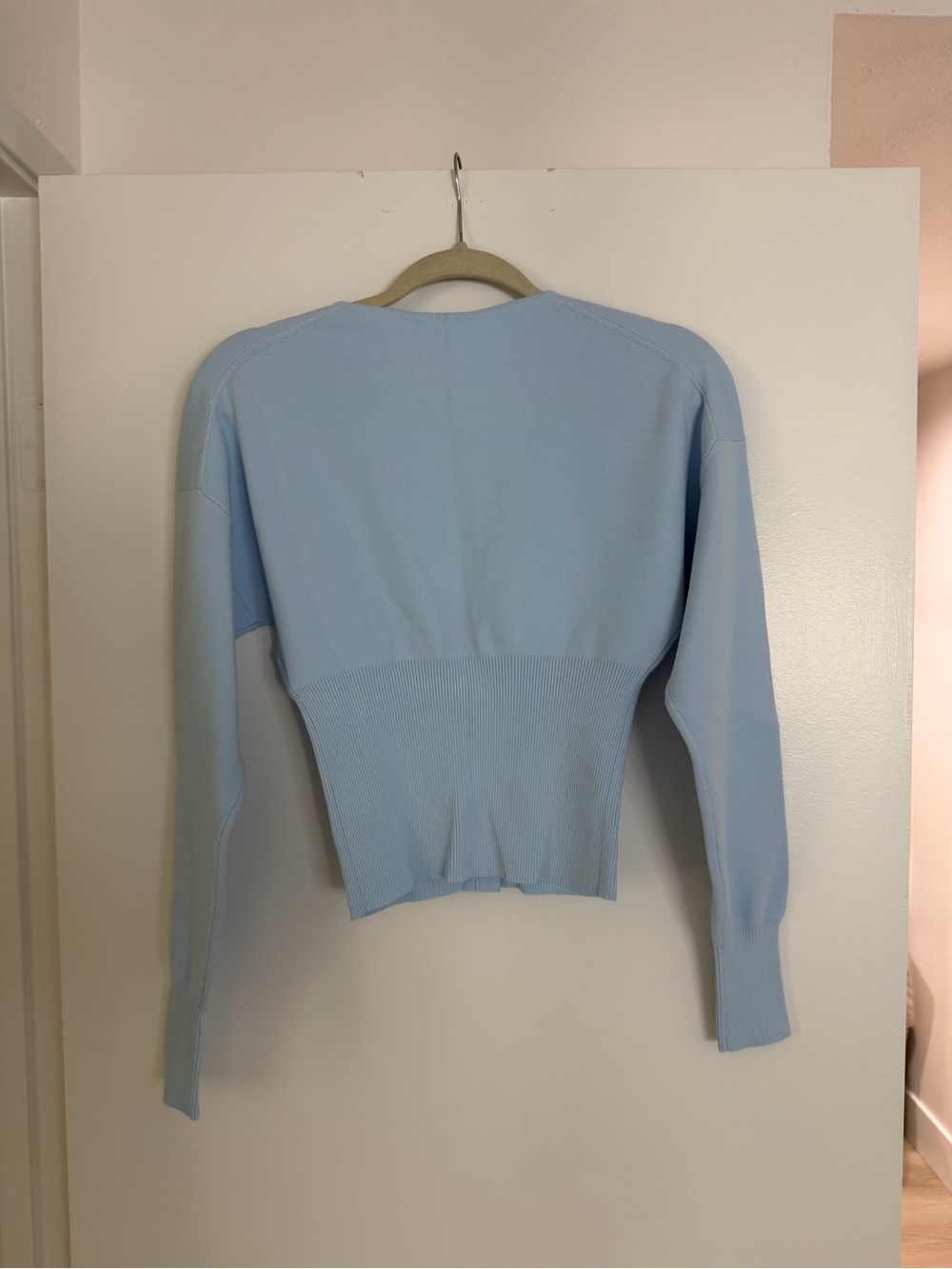Wilfred Golightly Cardigan - Picture 3 of 4